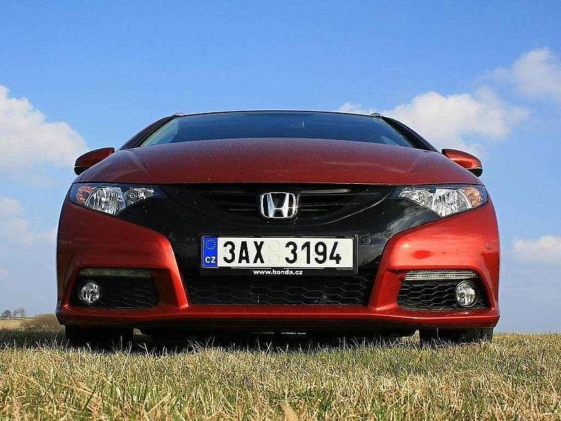 Honda Civic Tourer.