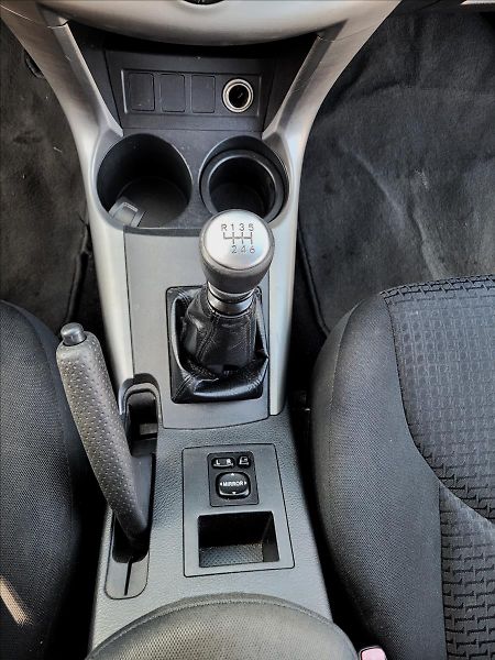 Toyota RAV4 2,2 D4-D,4x4,klima,alu, - fotka 24 z 35