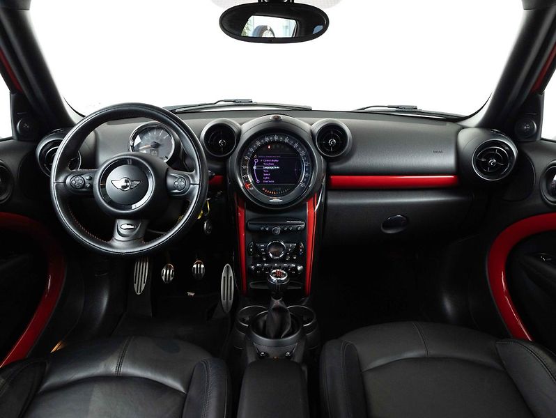 Mini Countryman COOPER JCW - fotka 12 z 22