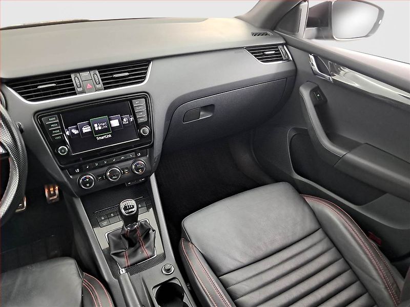 Škoda Octavia (2017) RS 2.0 TDI, Kůže, Navi - fotka 8 z 22