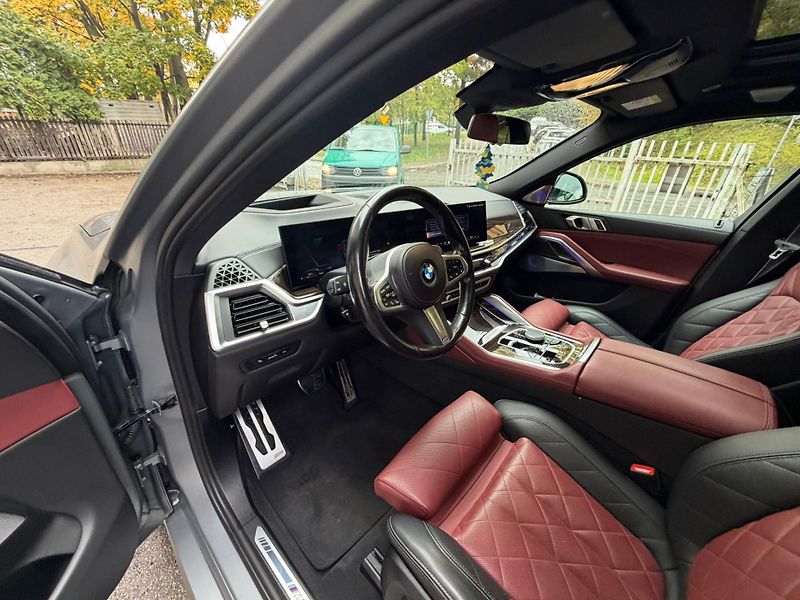 BMW X6 xDrive30d M Sport - fotka 15 z 23