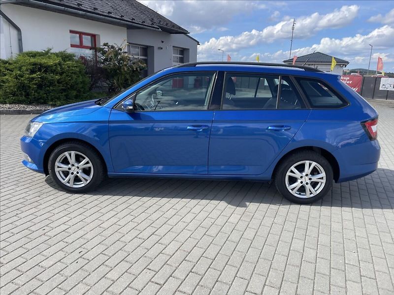 Škoda Fabia 1,2 TSi 66kw Ambiente Tažné Te - fotka 2 z 34