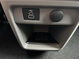 Ford Tourneo Custom Titanium L2 2.0 EcoBlue 110 kW - náhled 36