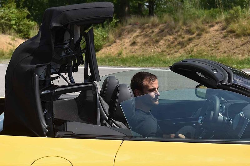 AMG SL je dnes poměrně univerzálním autem