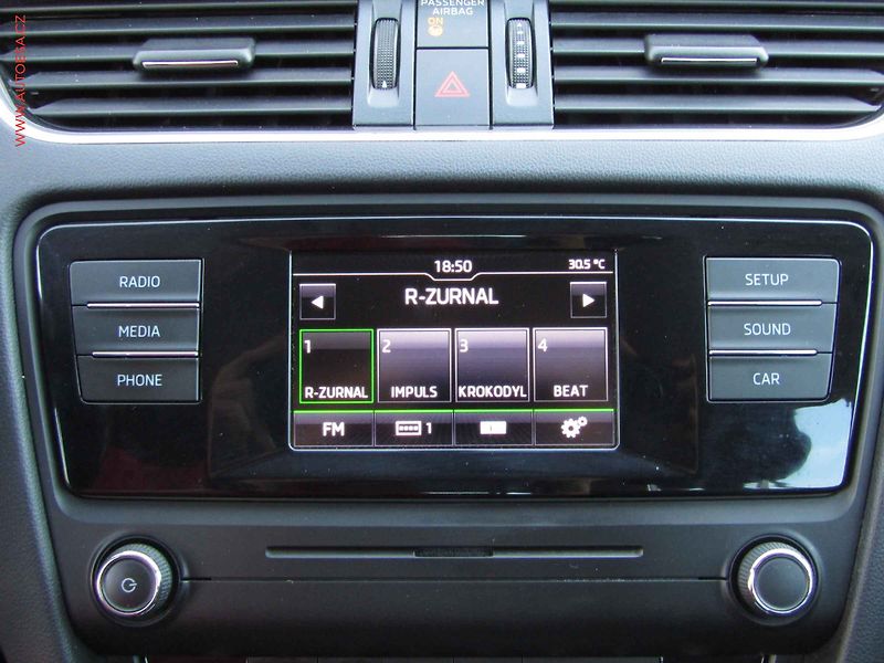 Škoda Octavia (2015) 2.0 TDi, ČR, Style - fotka 16 z 20