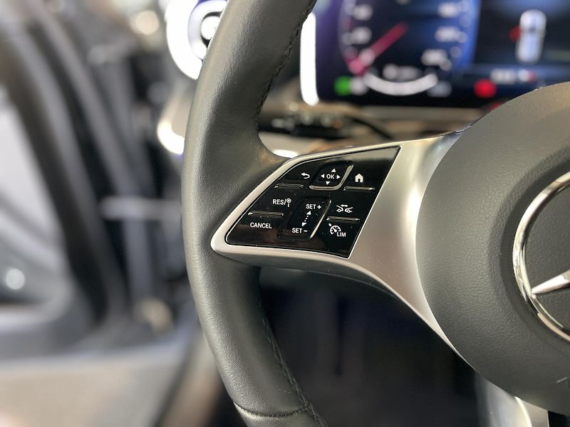 Mercedes-Benz Třídy C 220d 4MATIC All-Terrain - fotka 22 z 38