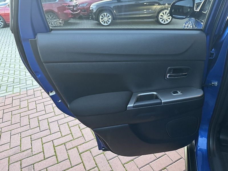 Mitsubishi ASX (2018) 1.6i Mivec Xenony Navi Kamera - fotka 22 z 46