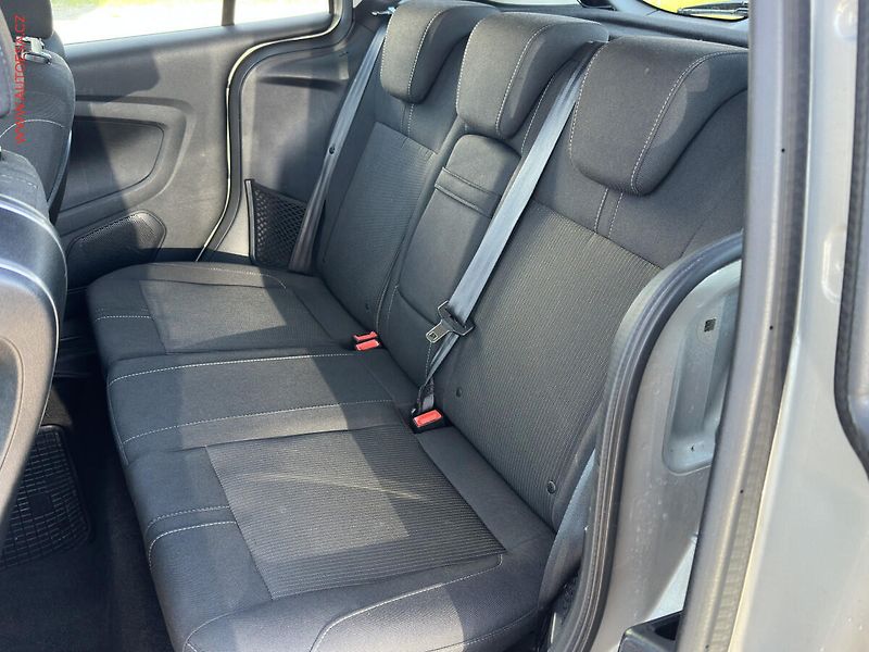 Ford B-MAX (2014) 1.0EB, ČR, servis.kniha, AC - fotka 10 z 17