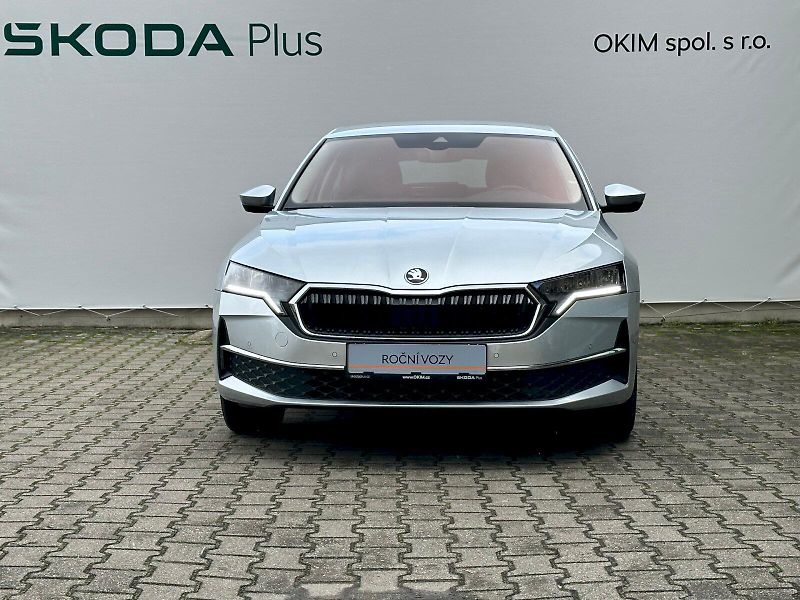 Škoda Octavia (2024) 1.5 TSI 110kW MHEV Top Selecti - fotka 4 z 23