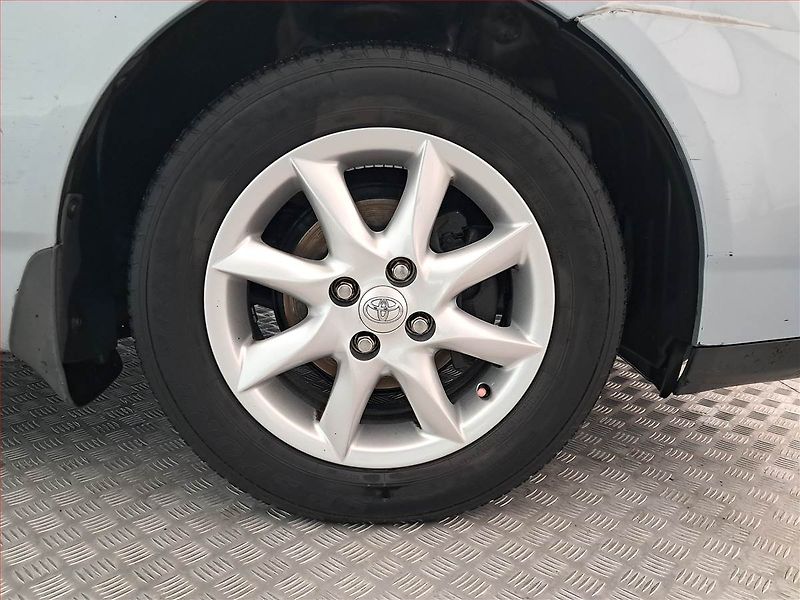 Toyota Corolla (2007) 1.4 VVT-i, Serv.kniha - fotka 14 z 16