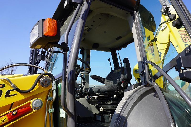 New Holland (2021) B 115 C backhoe loader - fotka 25 z 30
