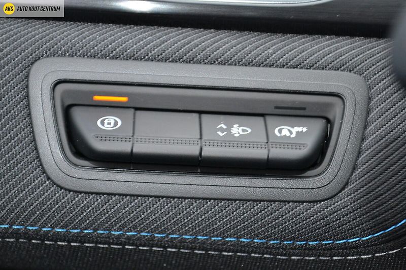 Renault Symbioz Esprit Alpine MILD HYBRID 140 - fotka 58 z 63