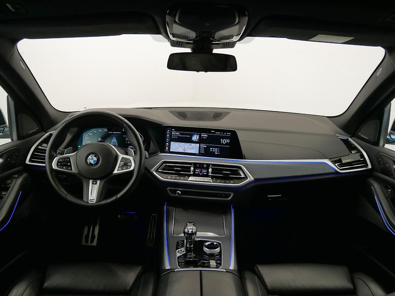 BMW X5 - fotka 5 z 30
