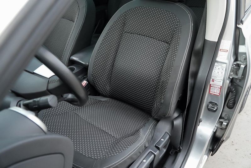 Nissan Qashqai 1.5 dci 7MÍST - fotka 22 z 30