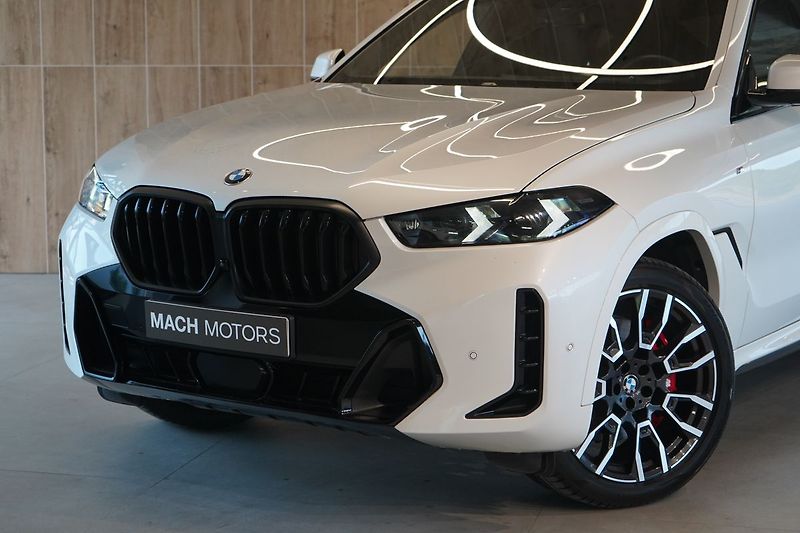 BMW X6 40d xDrive, Bowers, Tažné - fotka 2 z 50