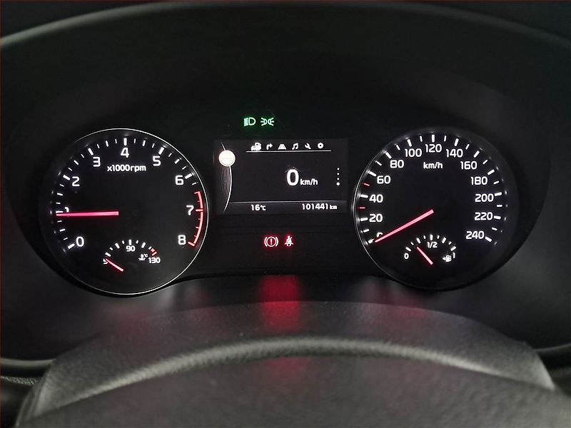 Kia Sportage (2018) 1.6 T-GDI, Serv.kniha, Navi - fotka 11 z 18