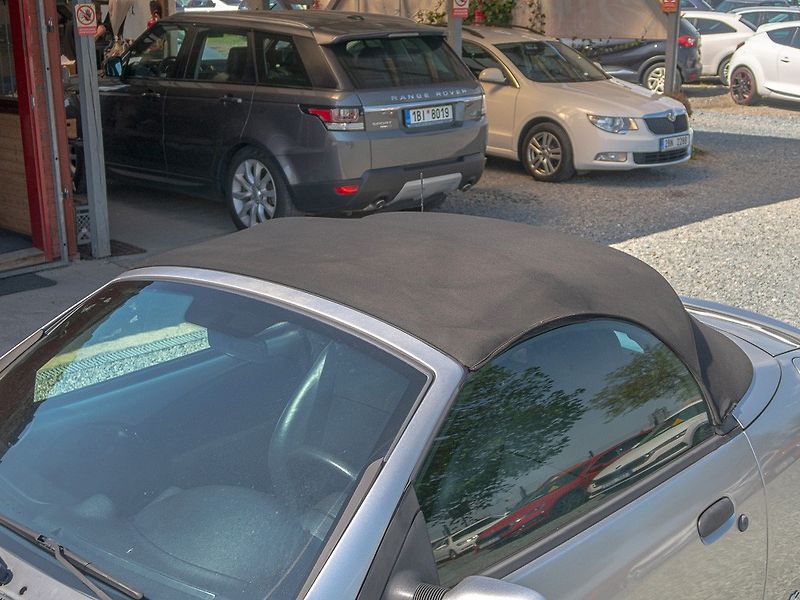 Ford Streetka (2004) 1.6i 70KW – KABRIO - fotka 35 z 35
