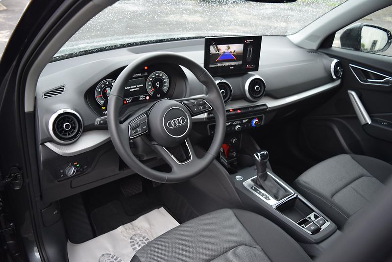 Audi Q2 (2025) 1.5TSI 110kw 35TFSI S-LINE NAV - fotka 24 z 46