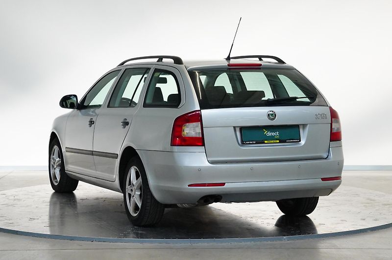 Škoda Octavia - fotka 4 z 6