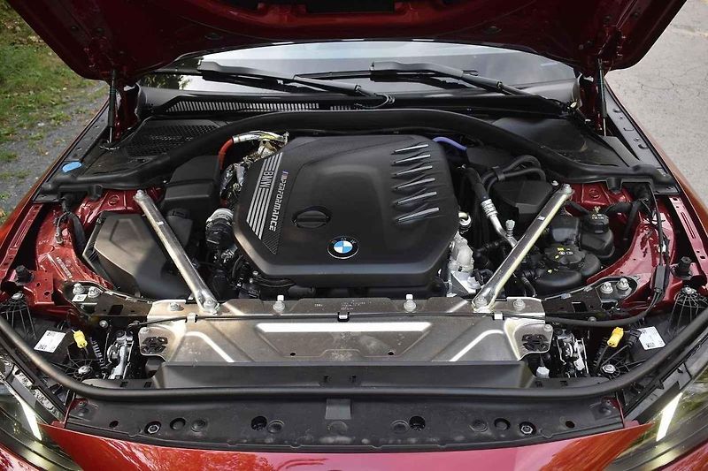 Čtyřmístný kabriolet BMW vychází z řady 3