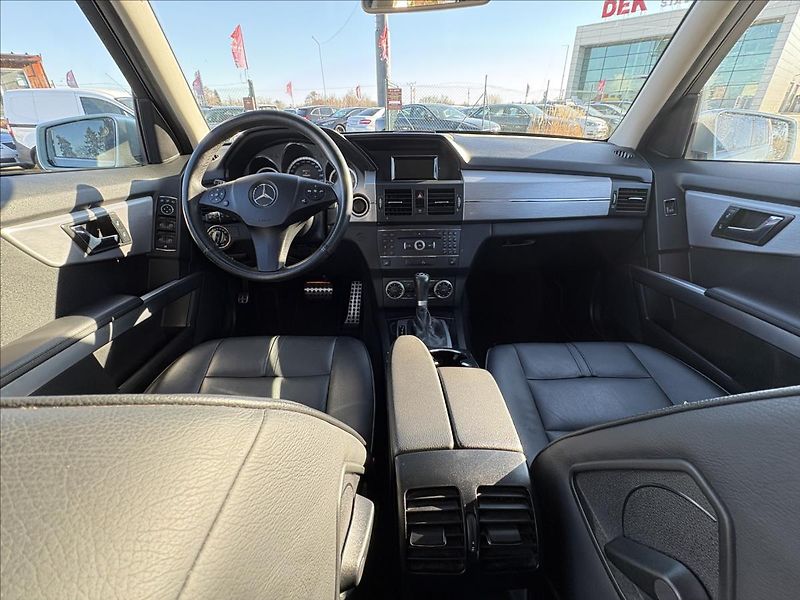 Mercedes-Benz GLK 3,0 350CDi 165kW 4M,Xenon,Kůže - fotka 10 z 36