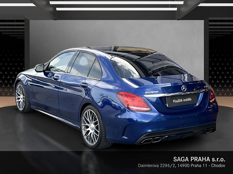 Mercedes-Benz Třídy C Třída Mercedes-AMG C 63 - fotka 7 z 18
