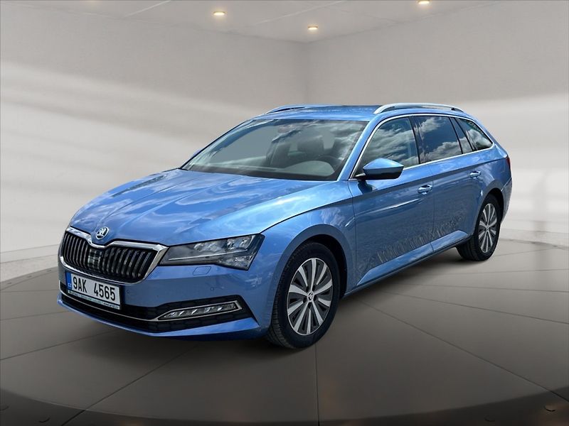 Škoda Superb 2,0 TDI 110 Style AT - fotka 3 z 11