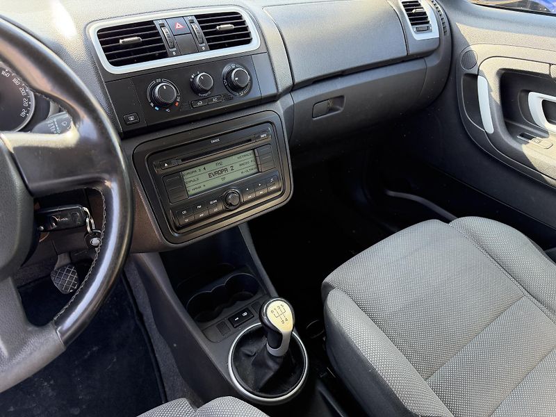Škoda Roomster 1,4i 16V/63kW - KLIMA,ABS - fotka 25 z 59
