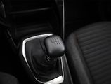 Peugeot 2008 (2021) 1.2 PureTech, ČR,1.maj - náhled 11