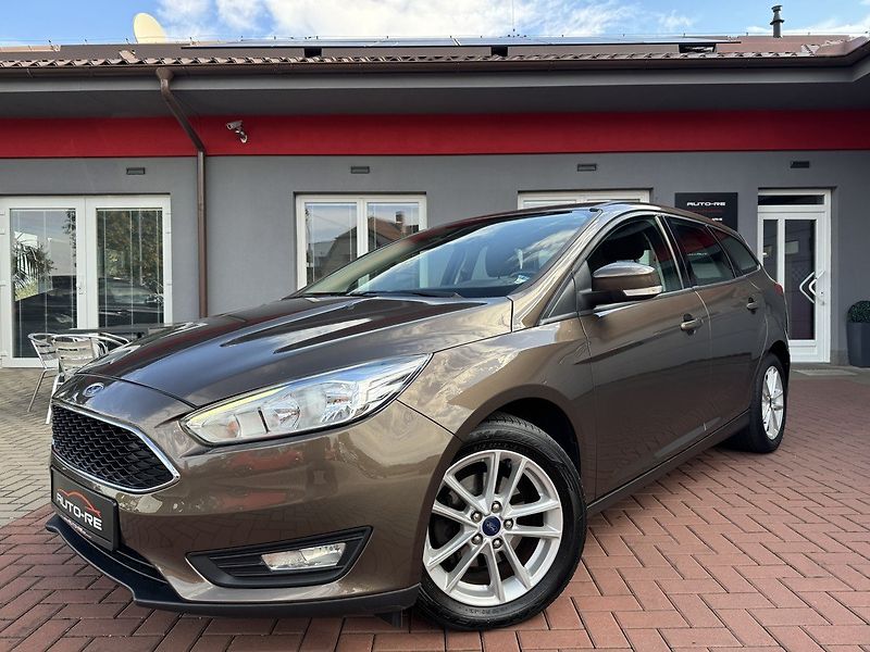 Ford Focus (2017) 1.6 Ti-VCT Digi Klima Tempomat - fotka 4 z 45