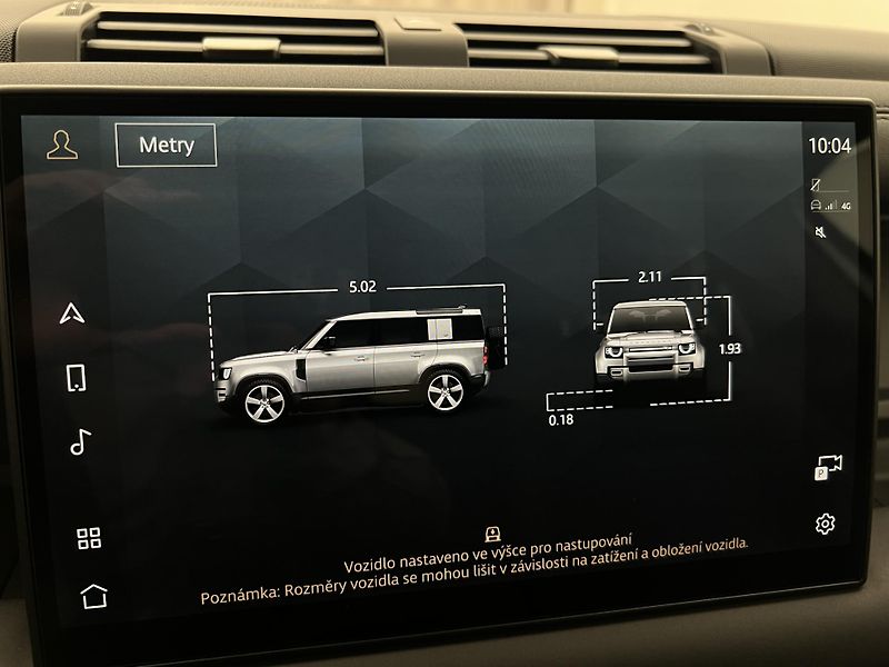 Land Rover Defender 110 D250 X-DYNAMIC SE 1. maj.  - fotka 30 z 47