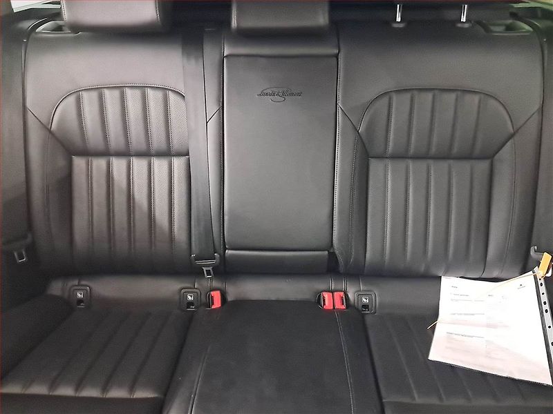 Škoda Superb (2017) Laurin&Klement 2.0 TDI 4x4 - fotka 10 z 24