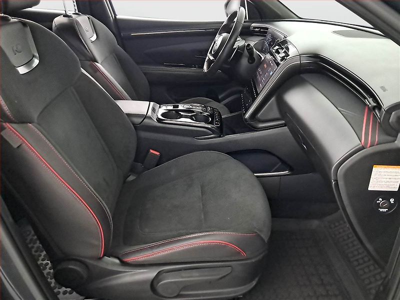 Hyundai Tucson (2022) N-Line 1.6 T-GDI PHEV - fotka 9 z 20