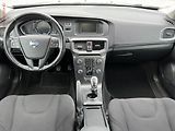 Volvo V40 (2014) 1.6 D, AC, tempo, park.čidla - náhled 8