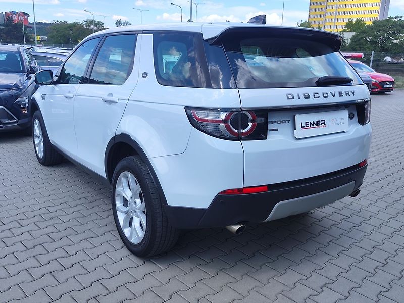 Land Rover Discovery Sport 2.0 TD4 HSE/132kW Servisováno - fotka 7 z 33