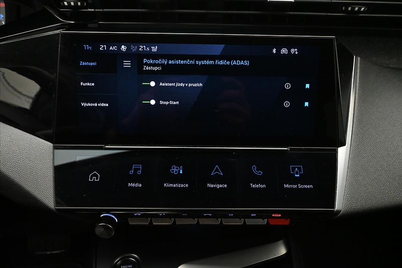 Peugeot 308 1,5 BlueHDI 96 kW ALLURE AT8 Z - fotka 20 z 31