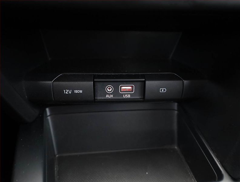Kia Ceed (2019) 1.4 CVVT, Serv.kniha, Tempomat - fotka 12 z 18