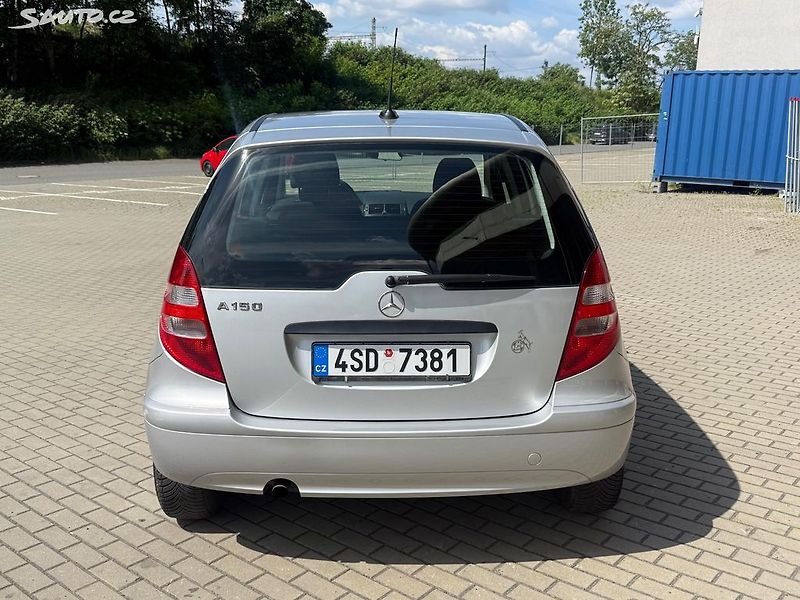 Mercedes-Benz Třídy A (2006) 150, 70kw - fotka 4 z 20