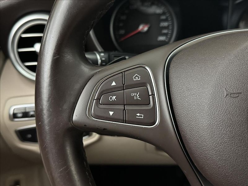 Mercedes-Benz GLC 2,1 OFFR PAK. VZDUCH EXCLUSIVE - fotka 10 z 51