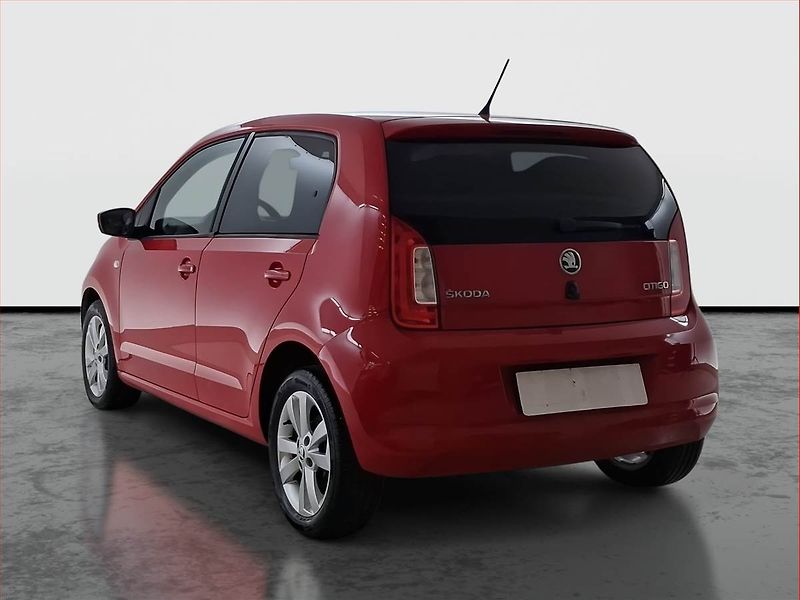 Škoda Citigo (2014) 1.0 MPI, Tempomat - fotka 4 z 15