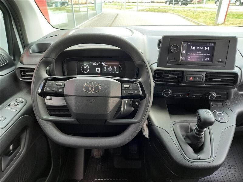 Toyota ProAce City 1,5 Crew Cab L2 5S 1,5D 130k M - fotka 15 z 16