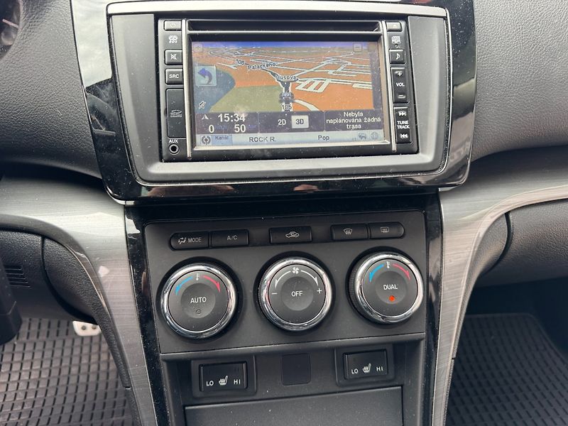 Mazda 6 (2012) 2.2 MZR-CD Sport - fotka 20 z 29