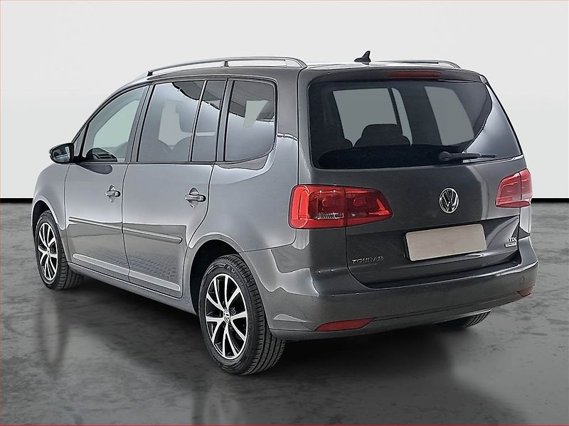 Volkswagen Touran (2013) 1.6 TDI, Serv.kniha, Navi - fotka 4 z 20