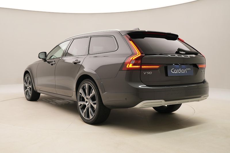 Volvo V90 CC B5 AWD BRIGHT PLUS AUT CZ - fotka 9 z 49