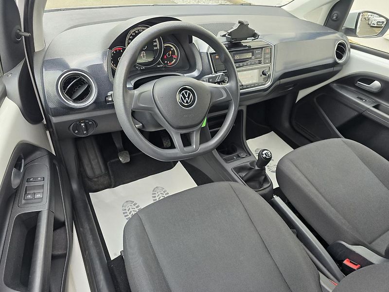 Volkswagen up! CNG KAMERA + DIGIKLIMA ČR - fotka 11 z 28