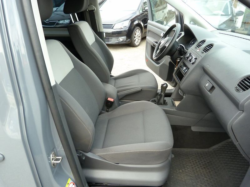 Volkswagen Caddy 1.2 tsi - fotka 14 z 20