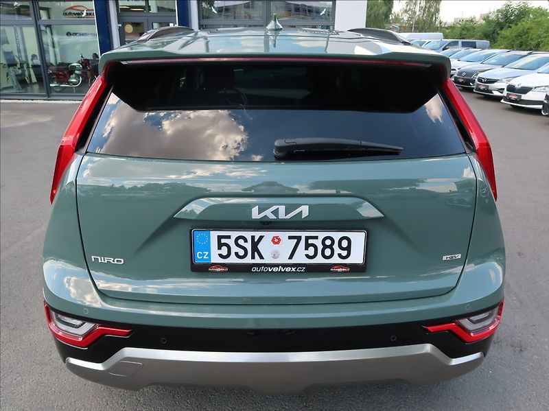 Kia Niro 1,6 GDi,HEV,Premium,tov.záruka - fotka 8 z 30