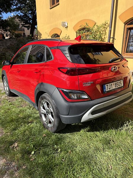 Hyundai Kona (2022) Hyundai Kona 1,6 T-GDI 2W DCT - fotka 5 z 14