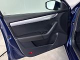 Škoda Octavia Ambition DSG - náhled 13