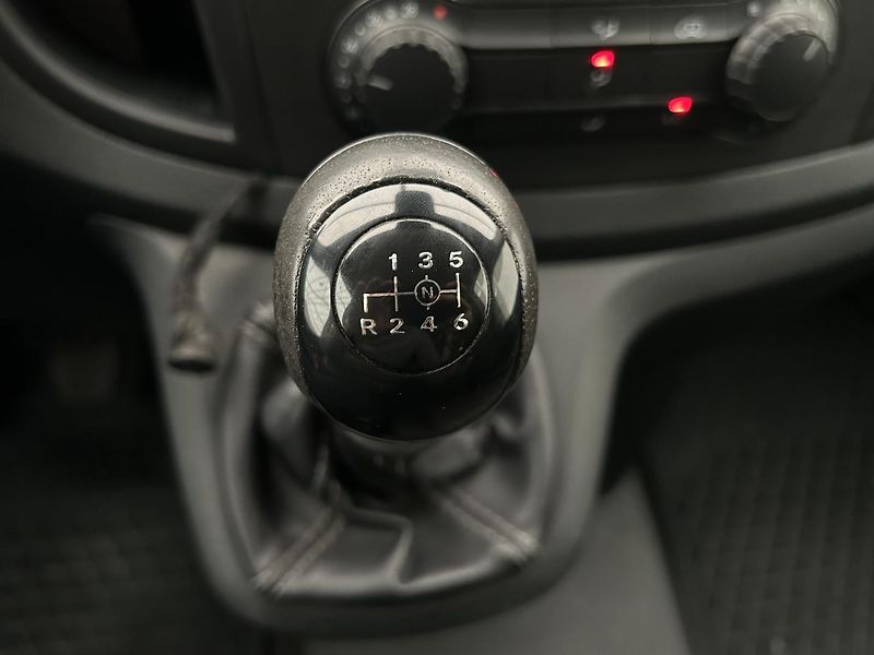 Mercedes-Benz Sprinter 2.1 CDI . - fotka 18 z 25